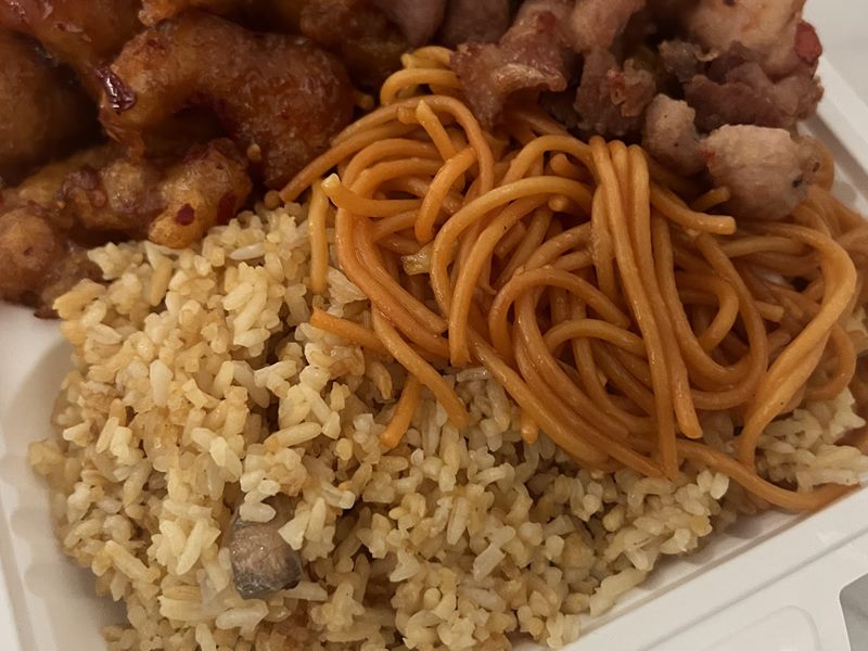 Ho Mie / HO-HO Chinese Restaurant food
